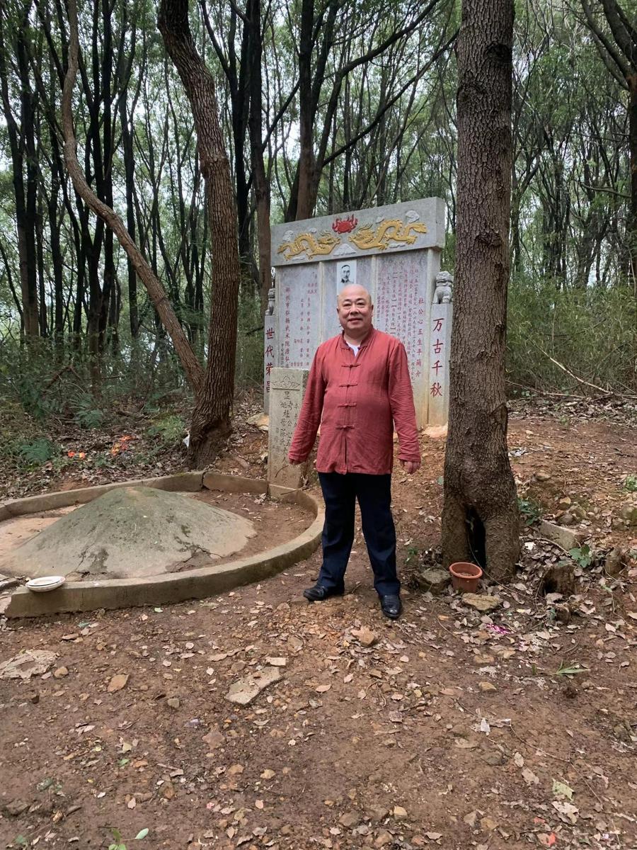 7f7b619603cad34e53350c56099f548