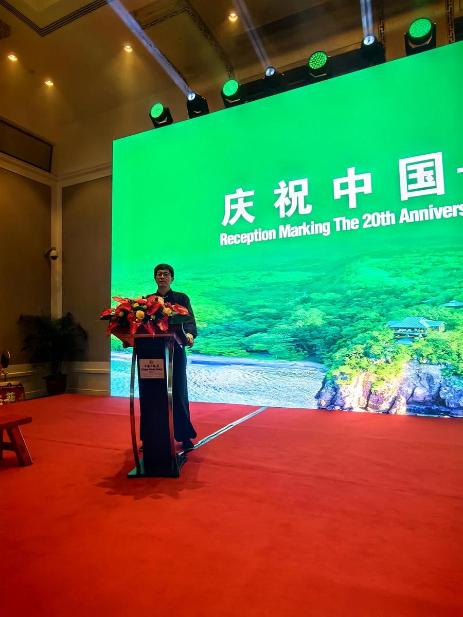 25061871b32801ed50e1f706c11da52