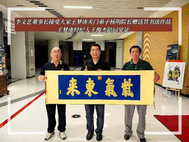 f35317dd7ab27e41e0e7d46a6543f2f